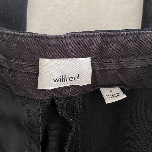 Aritzia wilfred black Fremont pant sz 4 preloved - Picture 4 of 13